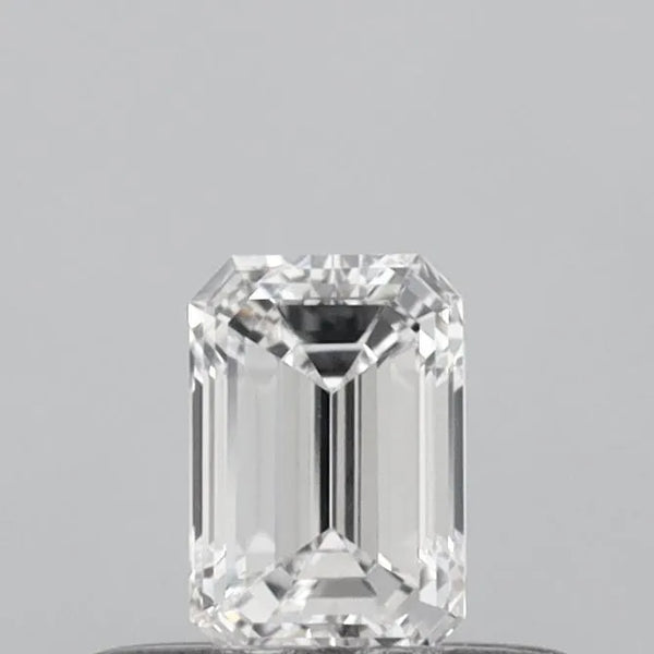 0.31ct Emerald Lab Grown Diamond (Colour E, Clarity VVS2, IGI Certified)