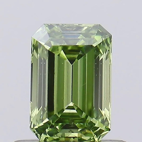 0.50ct Emerald Lab Grown Diamond (Colour Fancy Vivid Green, Clarity VS2, IGI Certified)