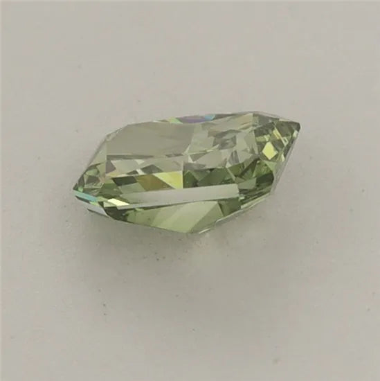 0.54ct Radiant Lab Grown Diamond (Colour Fancy Vivid Green, Clarity VS1, IGI Certified)