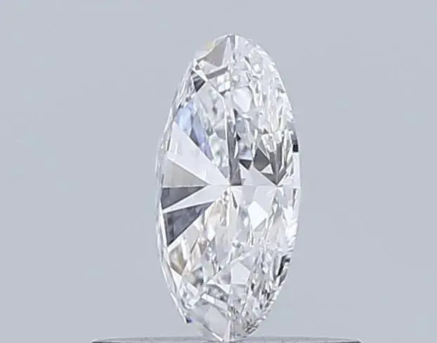 0.6 Carats OVAL Diamond 520C0E7E7